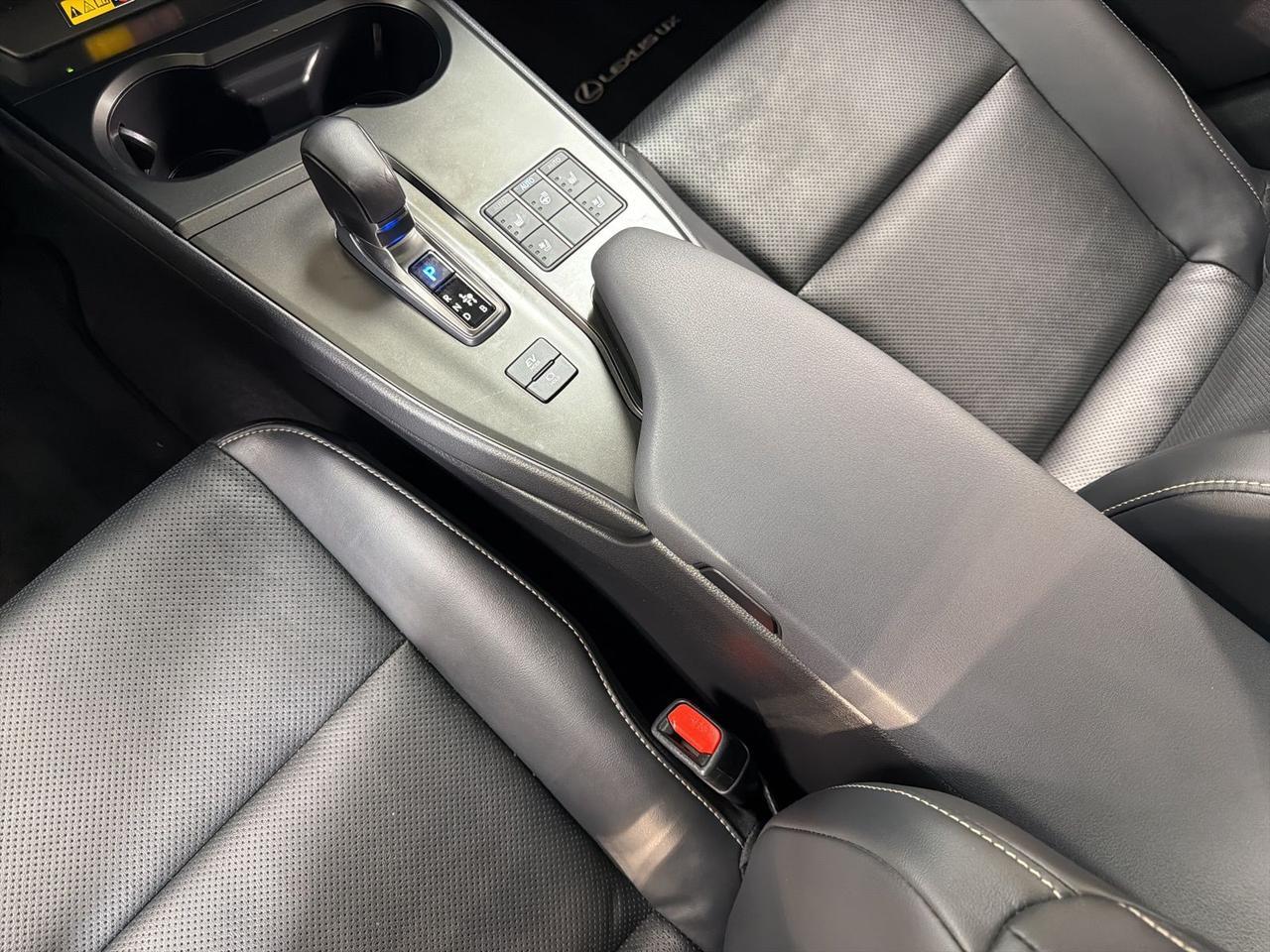 2025 Lexus UX 300h Premium Annapolis MD