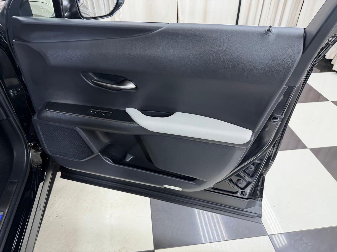 2025 Lexus UX 300h Premium Annapolis MD