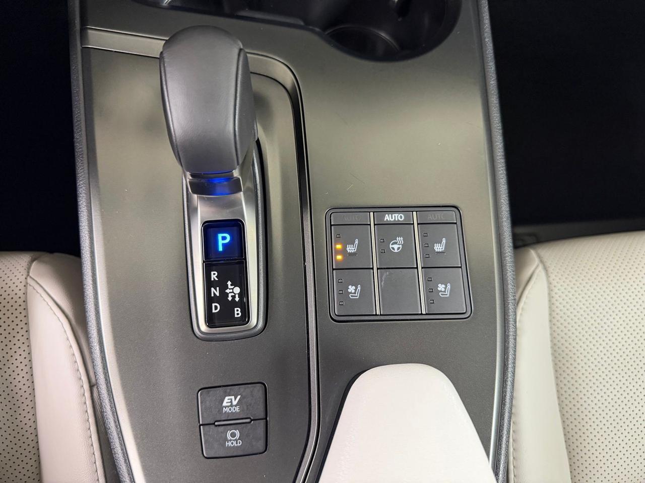 2025 Lexus UX 300h Premium Annapolis MD