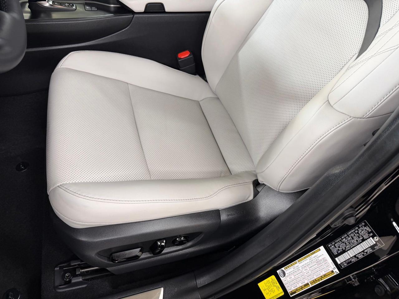 2025 Lexus UX 300h Premium Annapolis MD