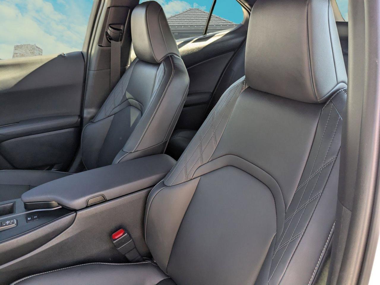 2025 Lexus UX 300h San Antonio TX