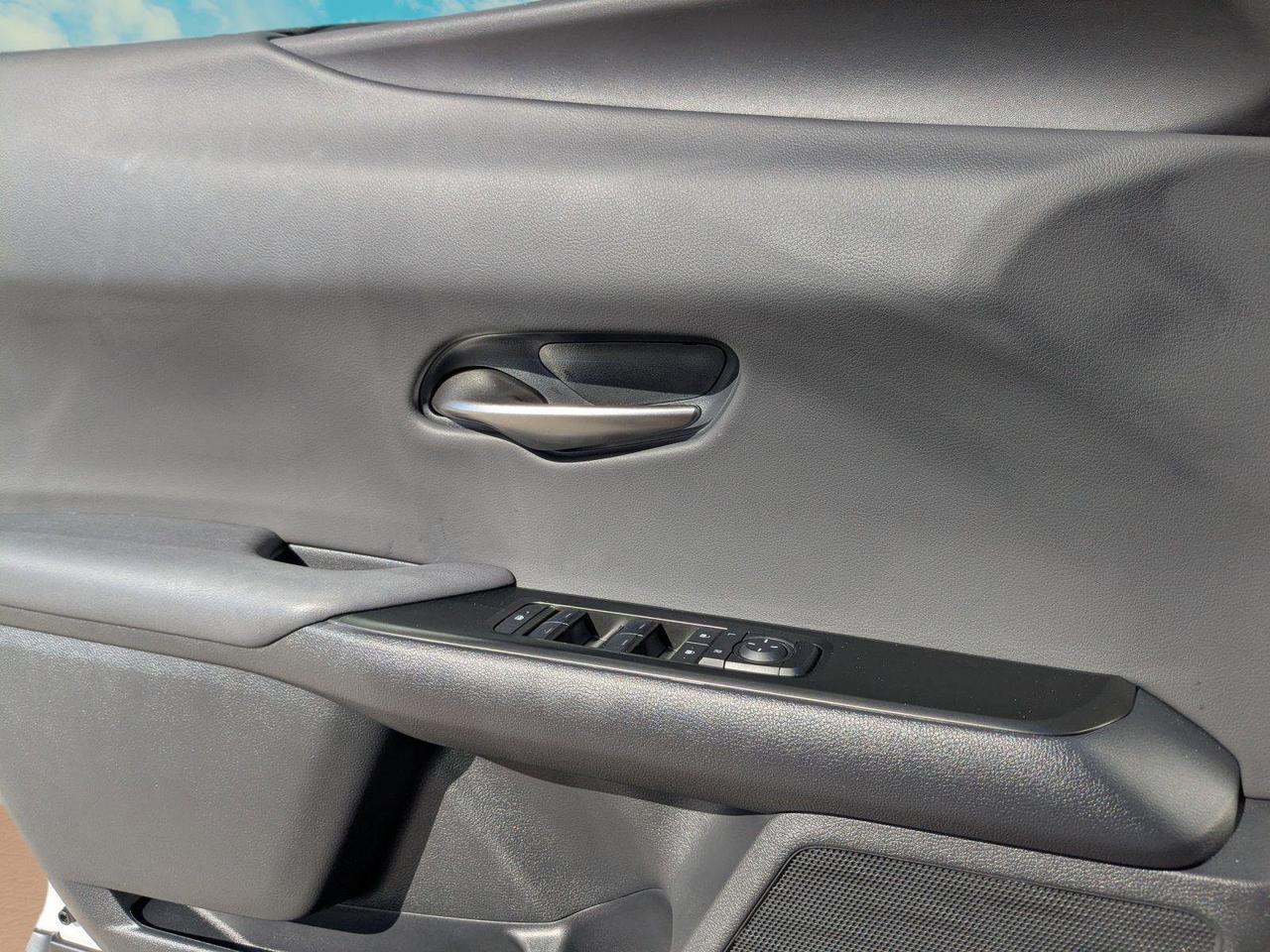 2025 Lexus UX 300h San Antonio TX