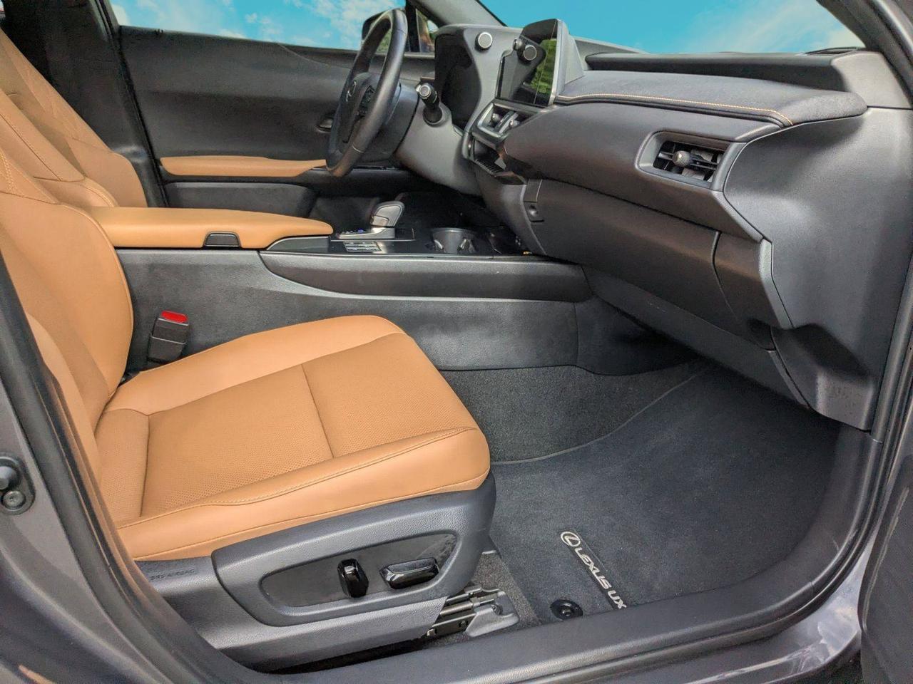 2025 Lexus UX 300h San Antonio TX