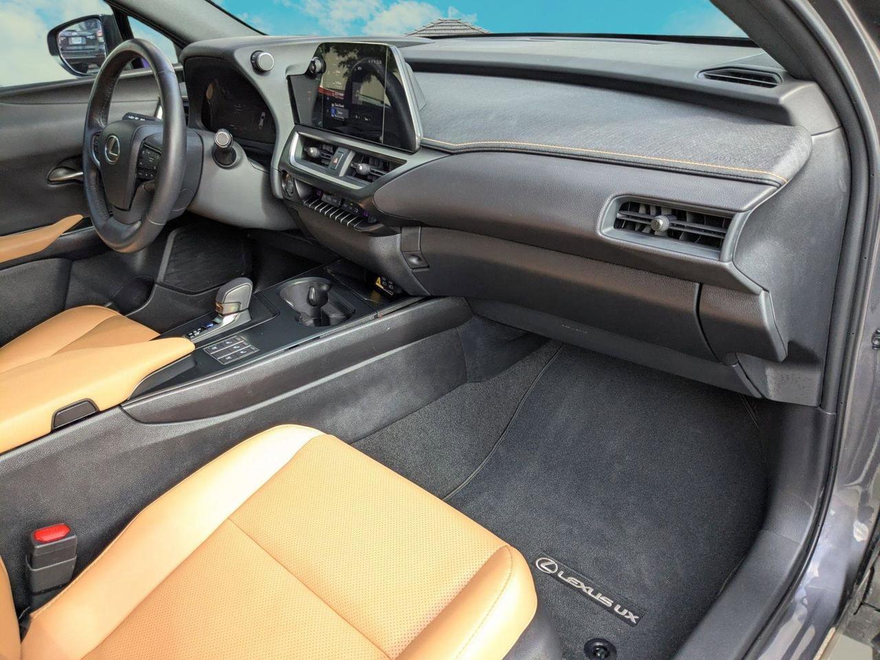 2025 Lexus UX 300h San Antonio TX