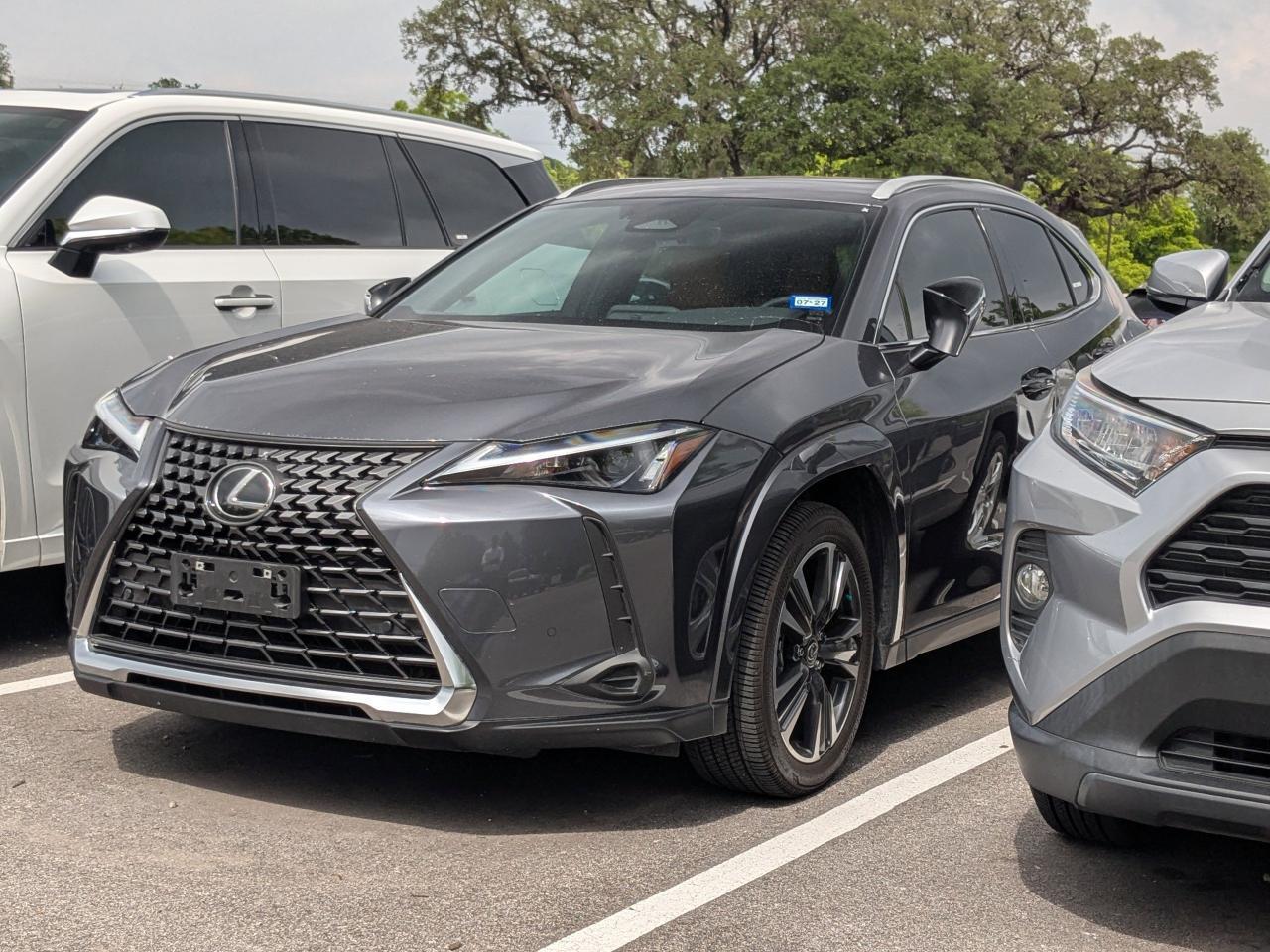 2025 Lexus UX BASE