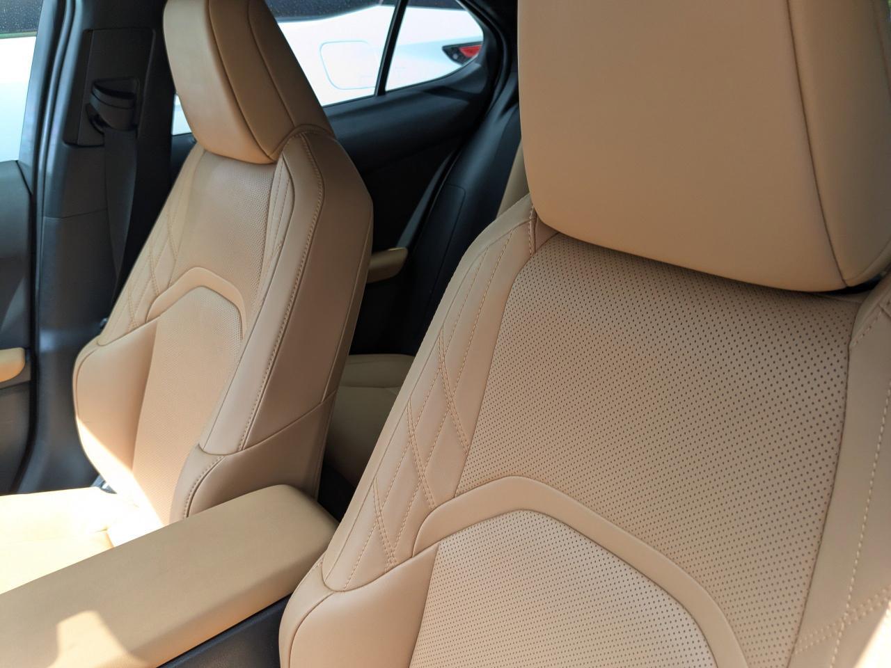 2025 Lexus UX BASE San Antonio TX