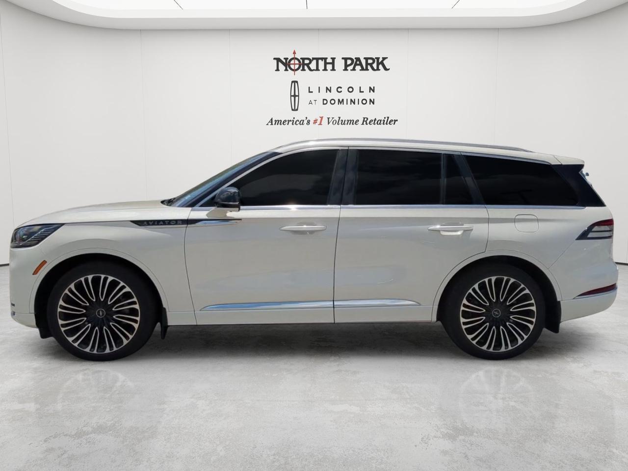 2025 Lincoln Aviator Black Label