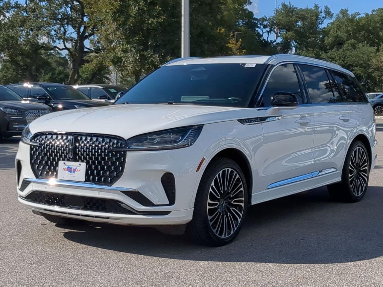 2025 Lincoln Aviator Black Label