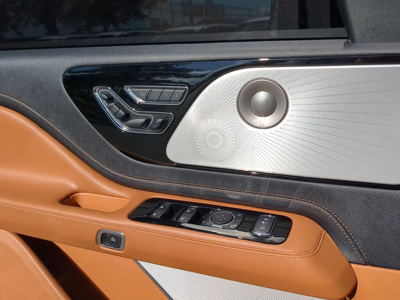 2025 Lincoln Aviator Black Label