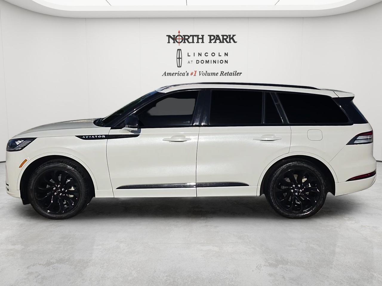 2025 Lincoln Aviator Premiere