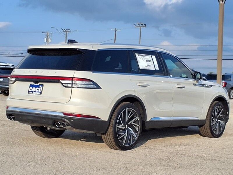 2025 Lincoln Aviator Reserve