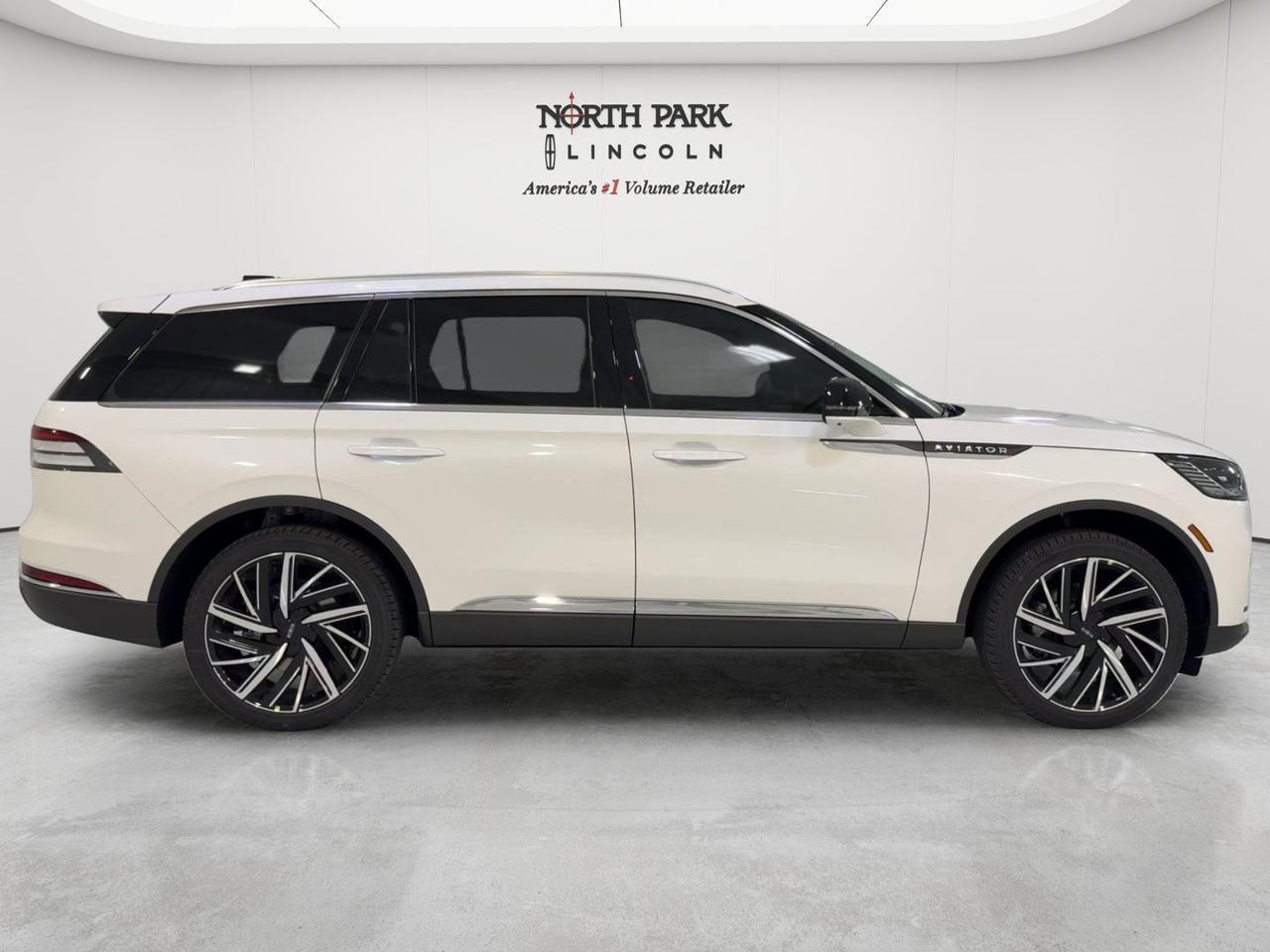 2025 Lincoln Aviator Reserve