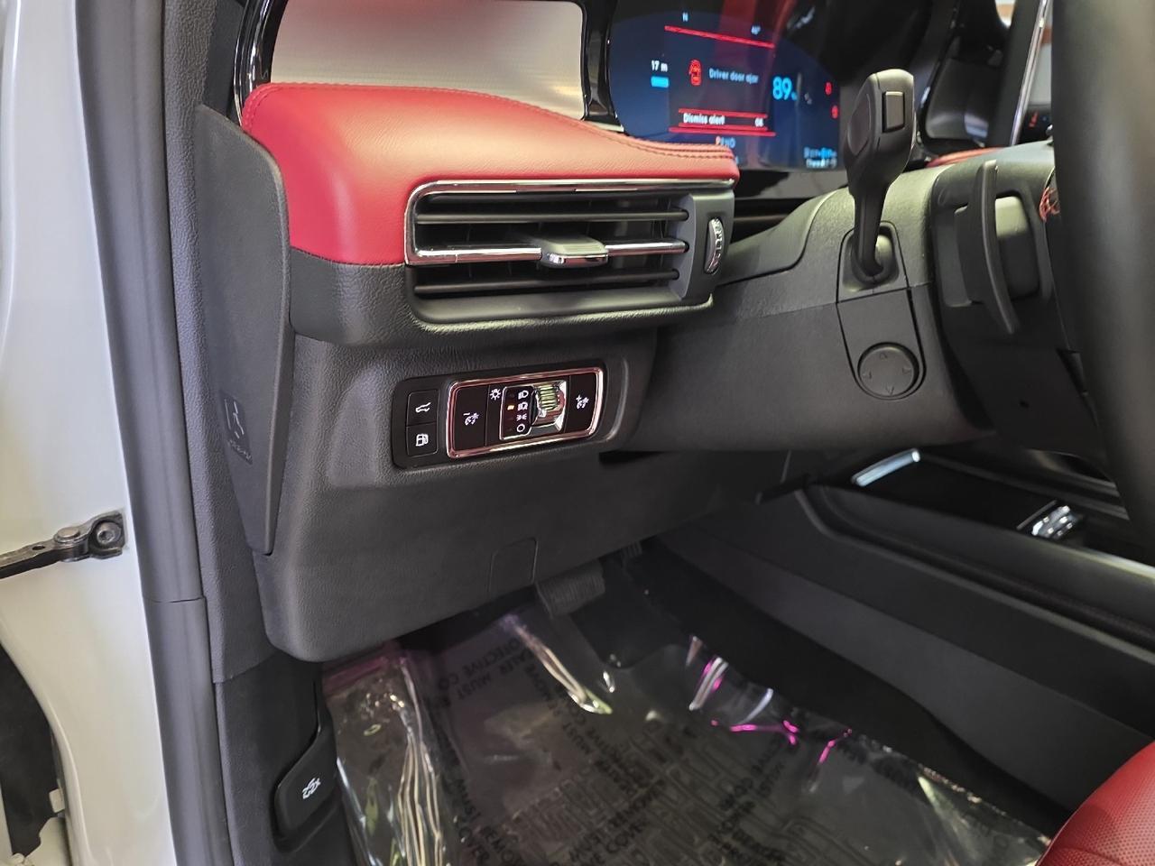 2025 Lincoln Corsair Sand Lake NY