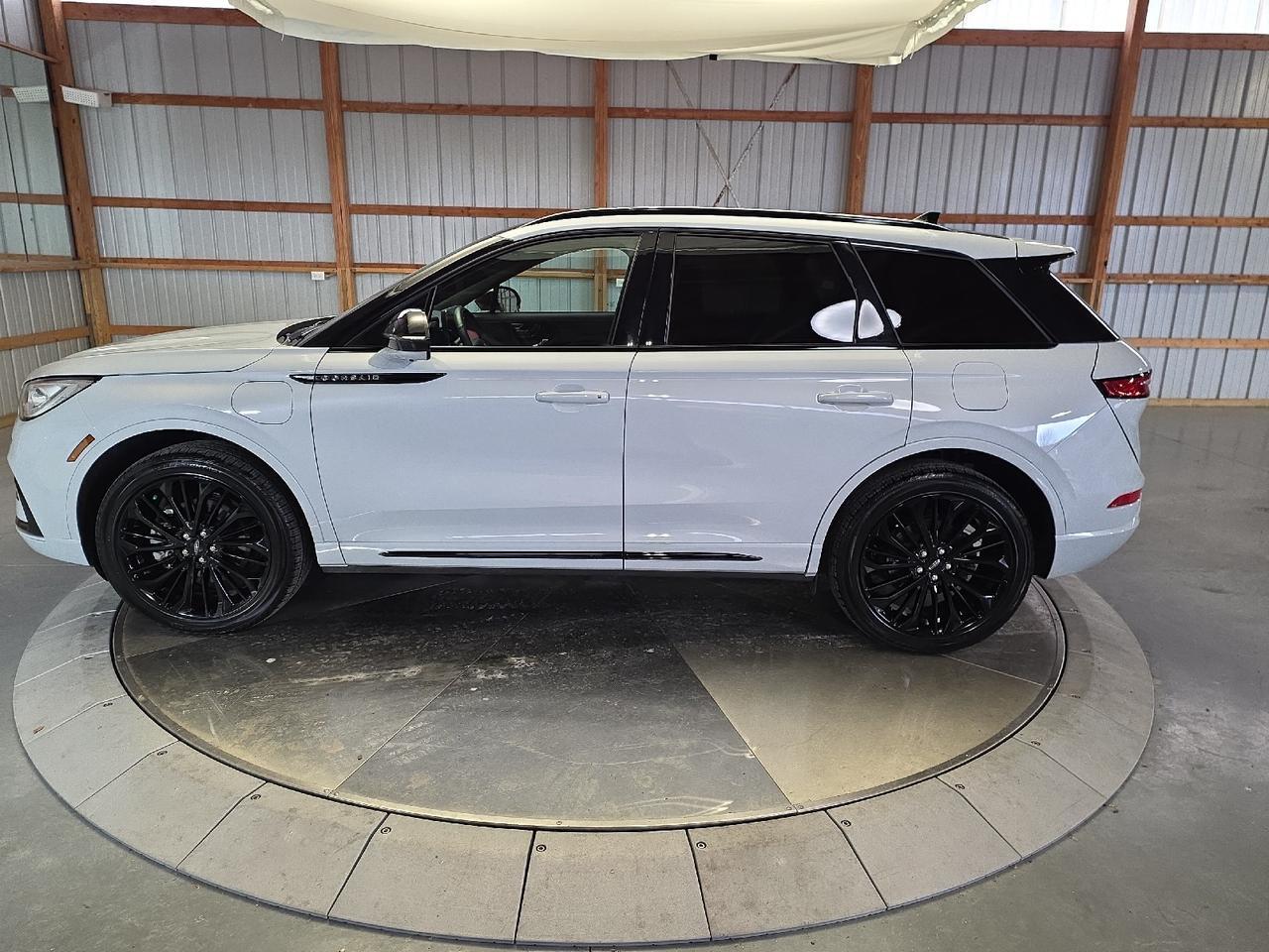 2025 Lincoln Corsair