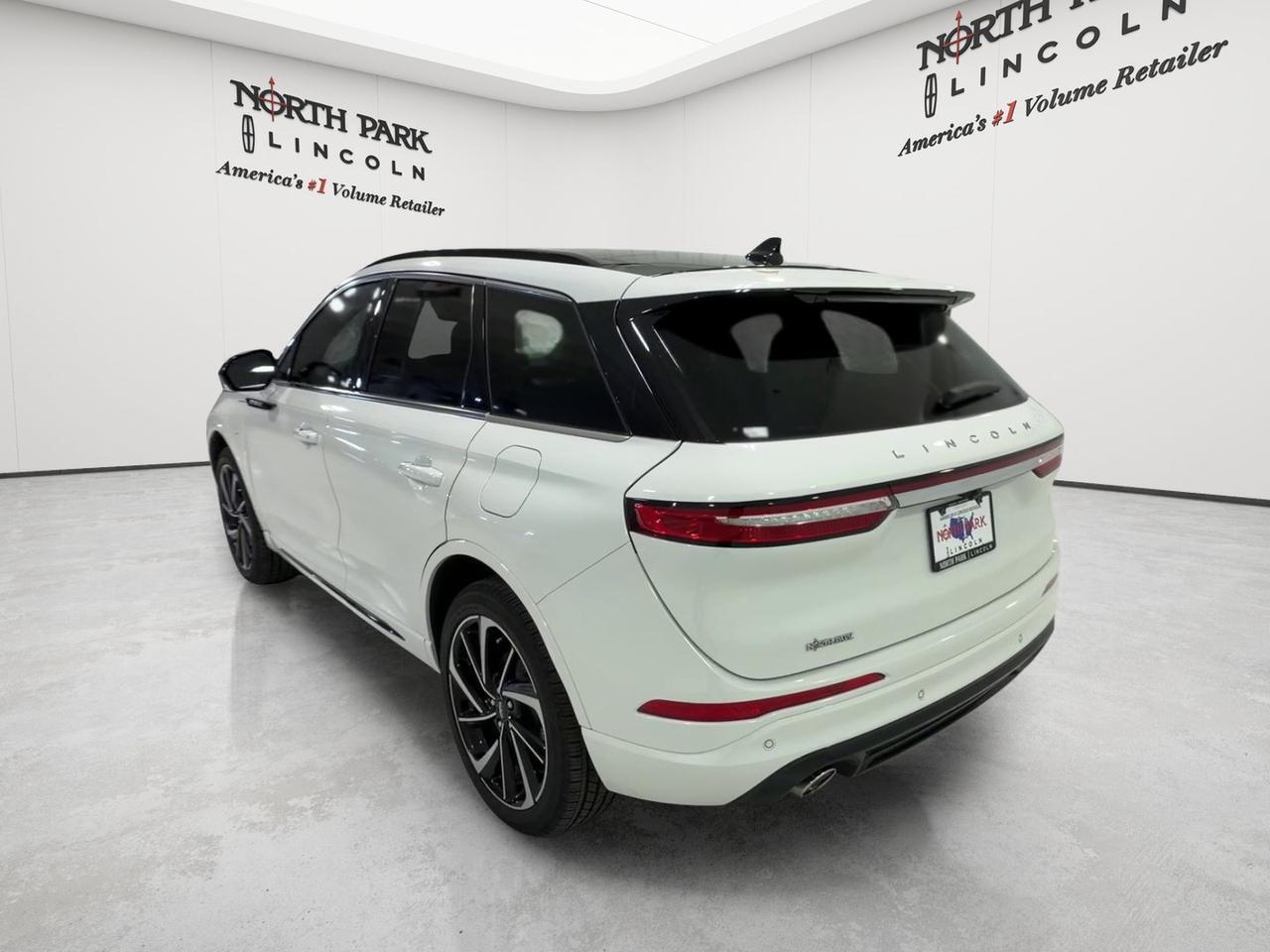 2025 Lincoln Corsair Grand Touring San Antonio TX