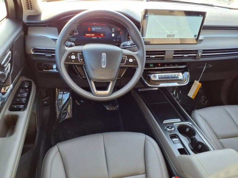 2025 Lincoln Corsair Premiere Del Rio TX