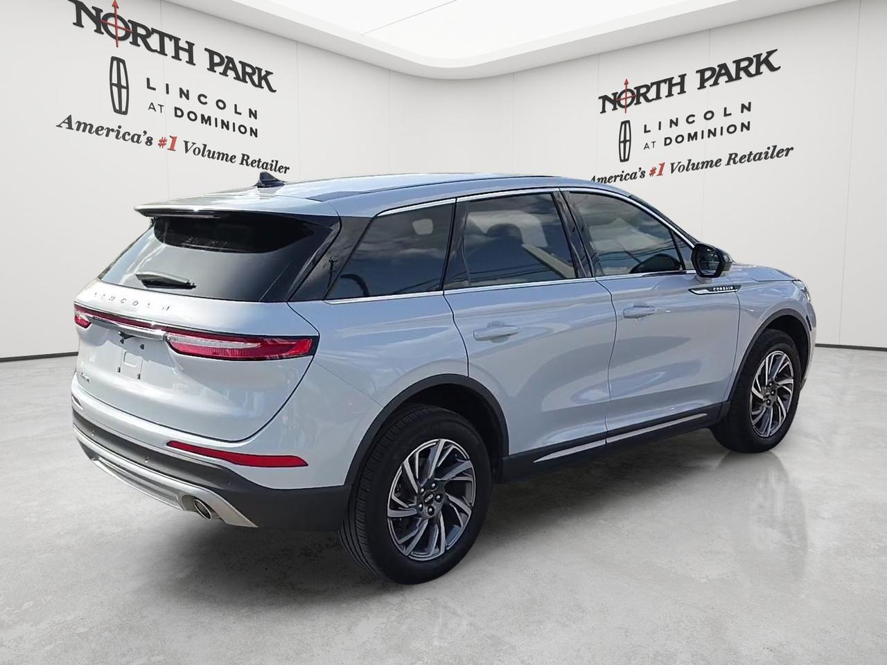 2025 Lincoln Corsair Premiere