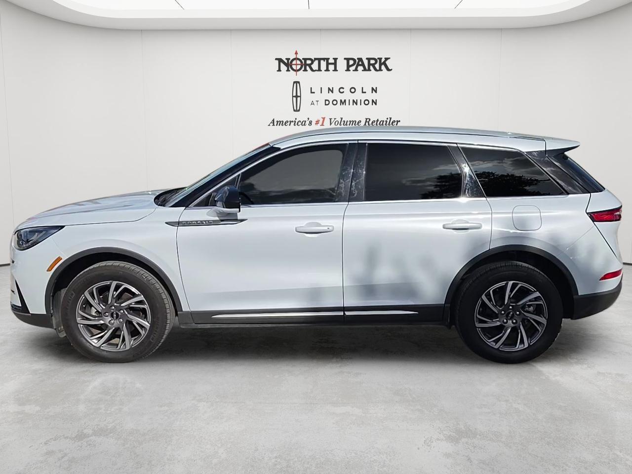 2025 Lincoln Corsair Premiere