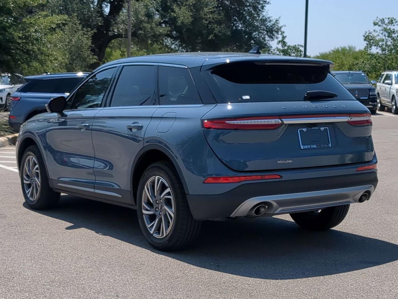 2025 Lincoln Corsair Premiere