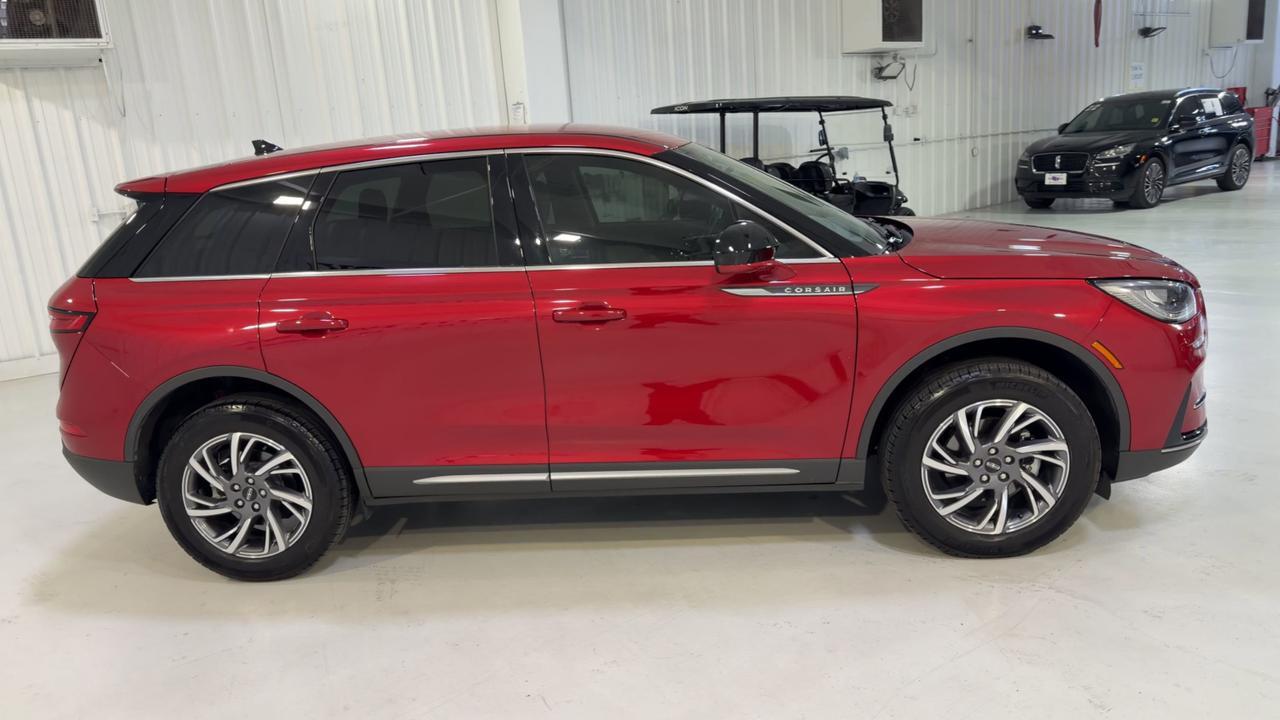2025 Lincoln Corsair Premiere