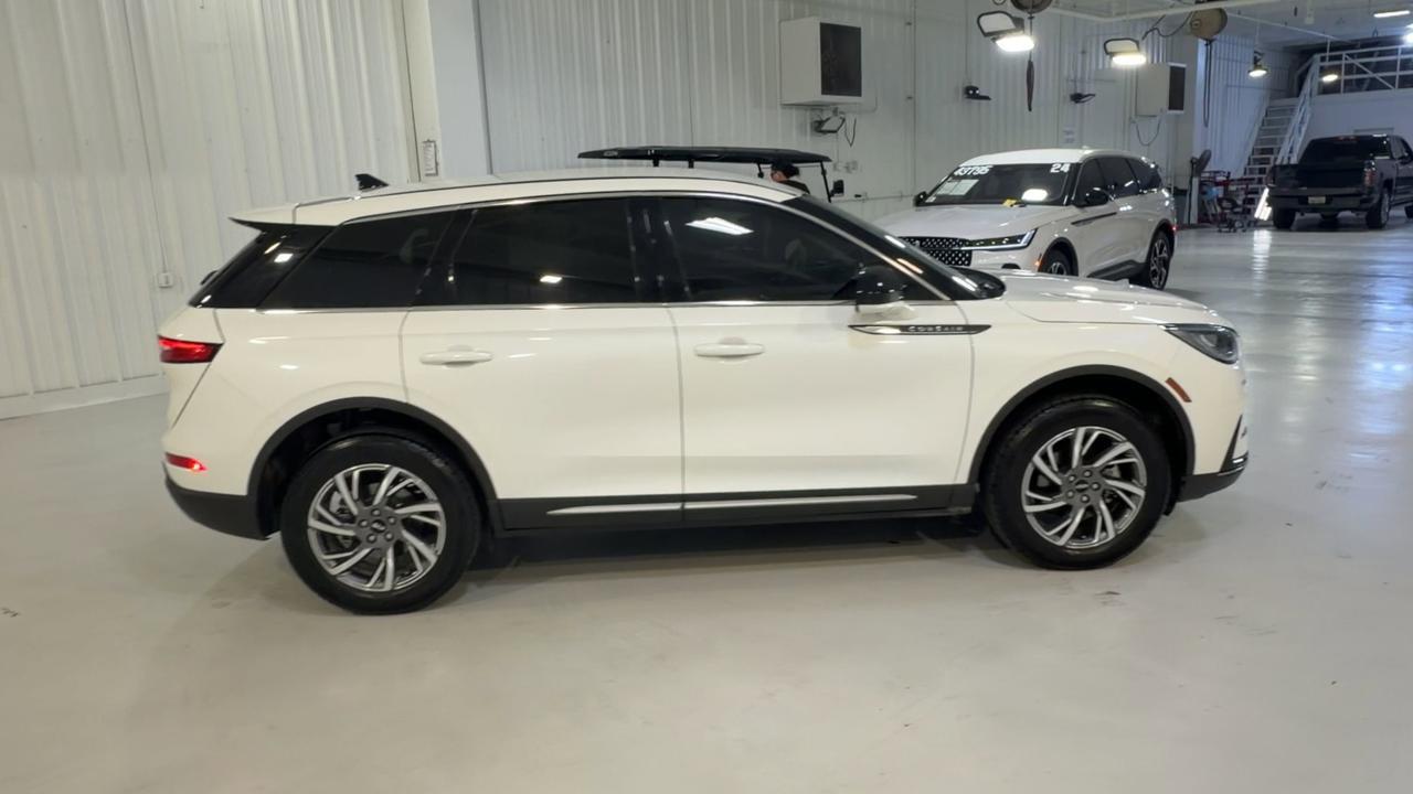 2025 Lincoln Corsair Premiere