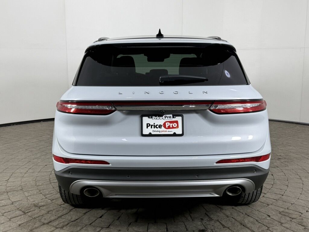 2025 Lincoln Corsair Reserve AWD w/Panoramic Vista roof Maumee OH