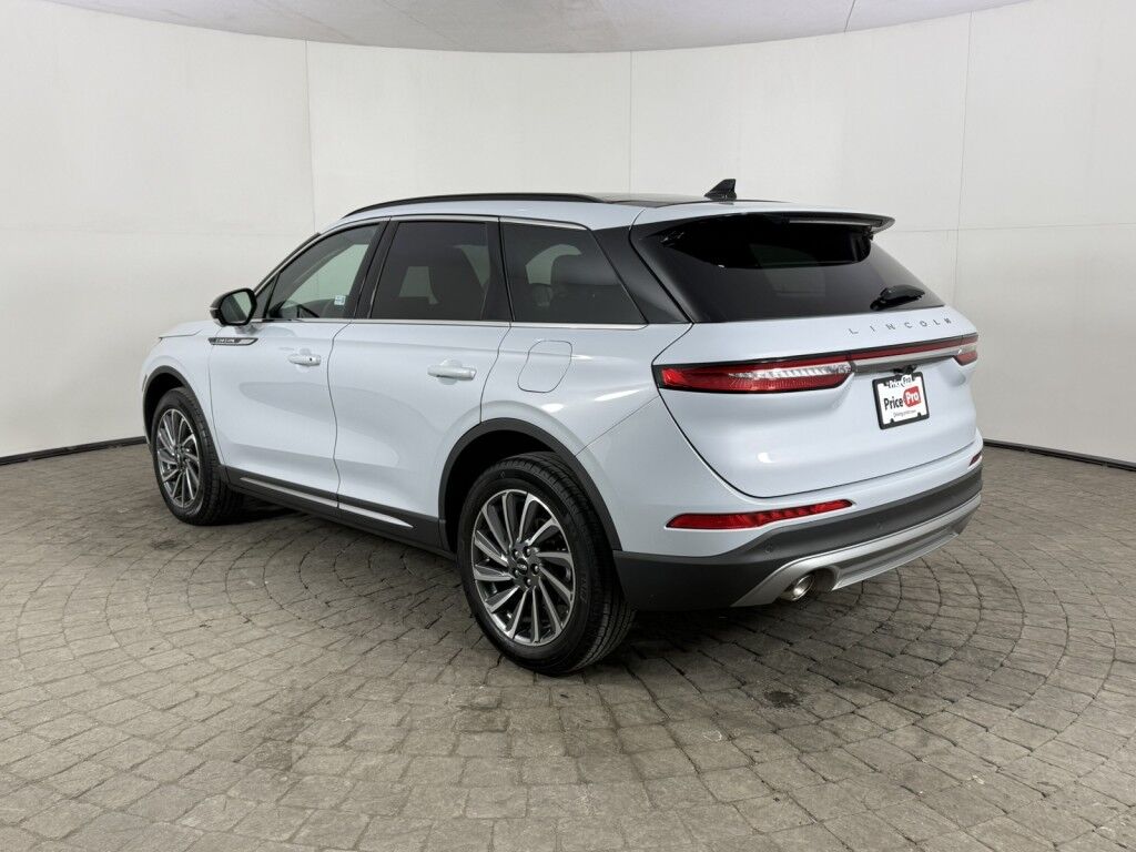 2025 Lincoln Corsair Reserve AWD w/Panoramic Vista roof Maumee OH