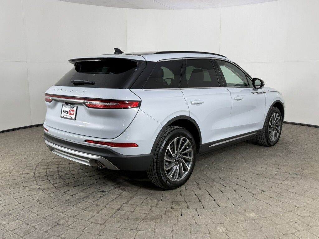 2025 Lincoln Corsair Reserve AWD w/Panoramic Vista roof Maumee OH