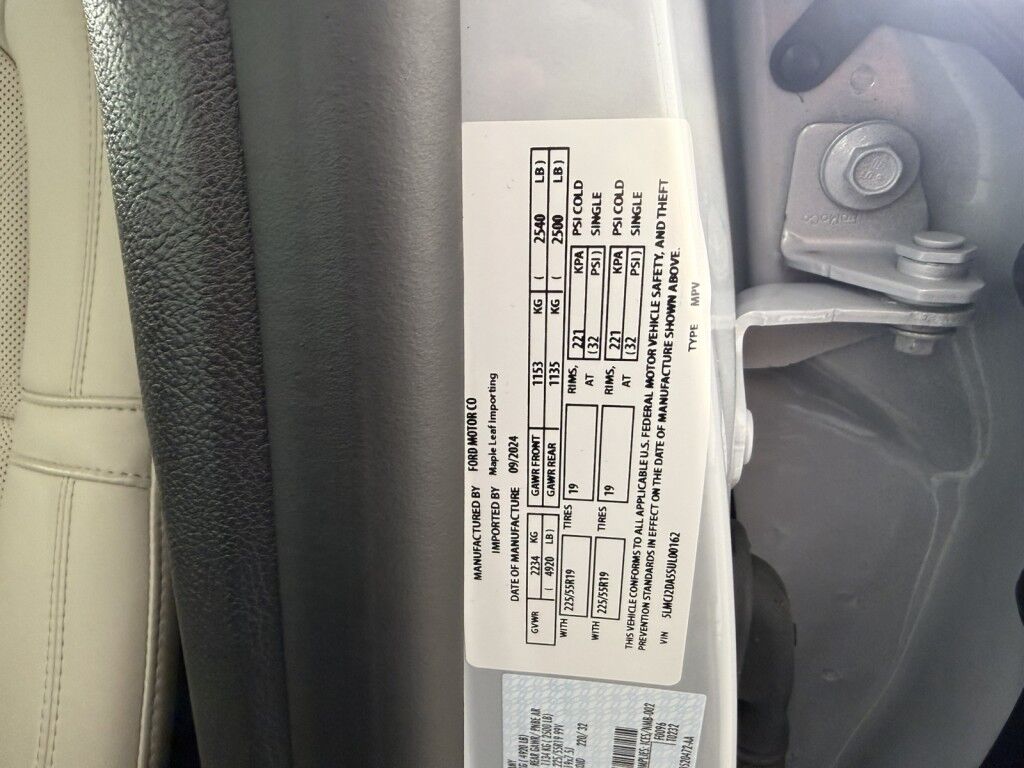 2025 Lincoln Corsair Reserve AWD w/Panoramic Vista roof Maumee OH