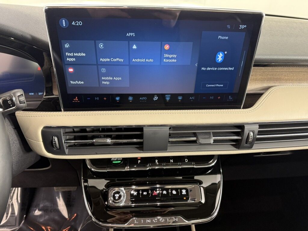 2025 Lincoln Corsair Reserve AWD w/Panoramic Vista roof Maumee OH