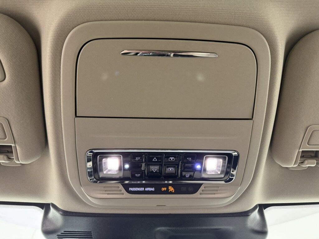 2025 Lincoln Corsair Reserve AWD w/Panoramic Vista roof Maumee OH