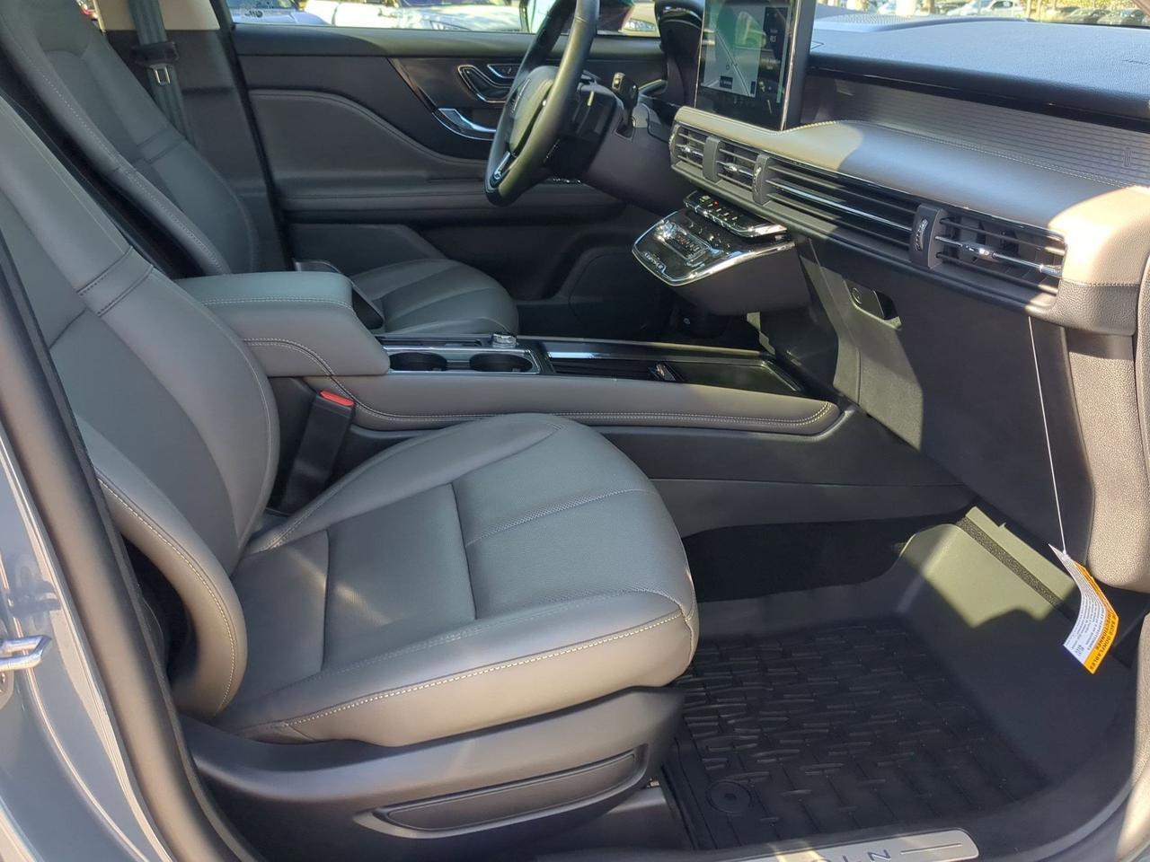 2025 Lincoln Corsair Reserve