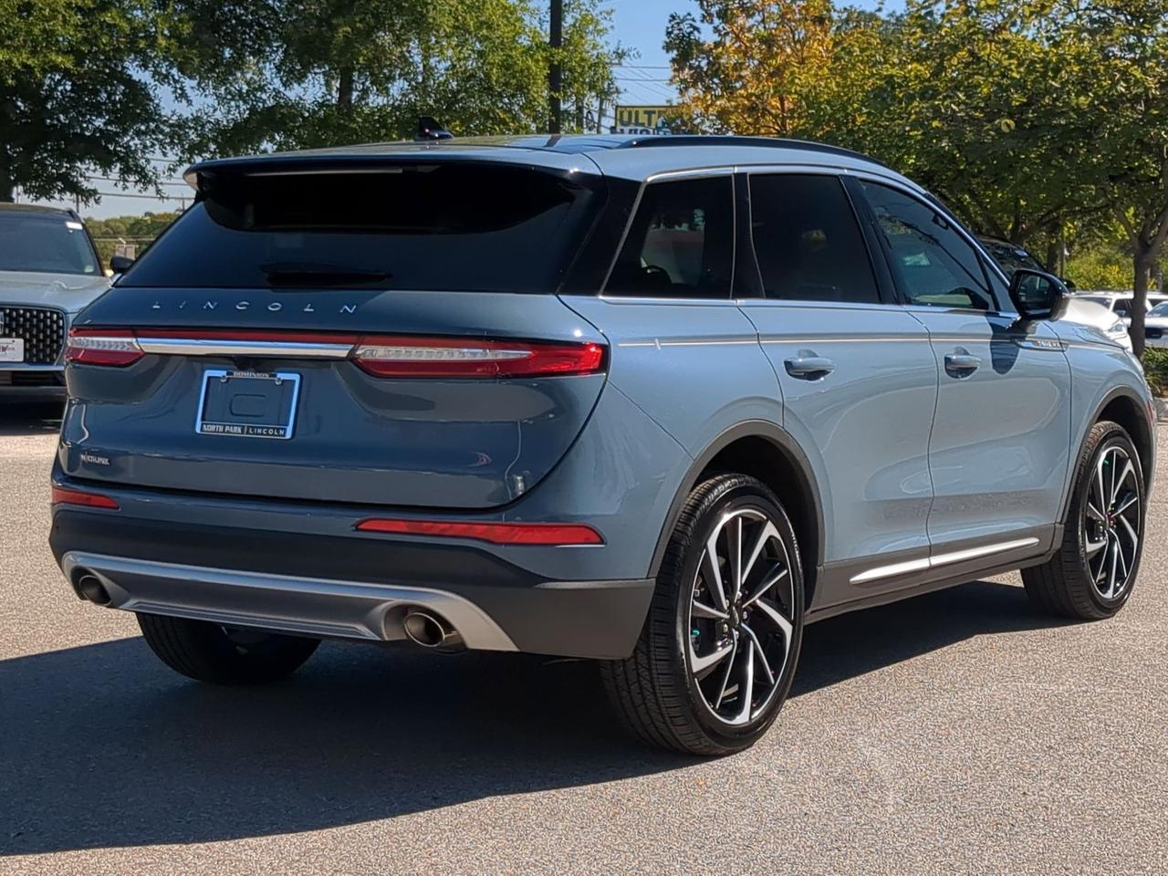 2025 Lincoln Corsair Reserve