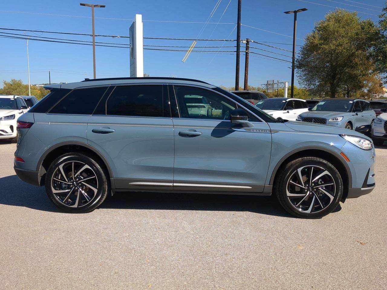 2025 Lincoln Corsair Reserve