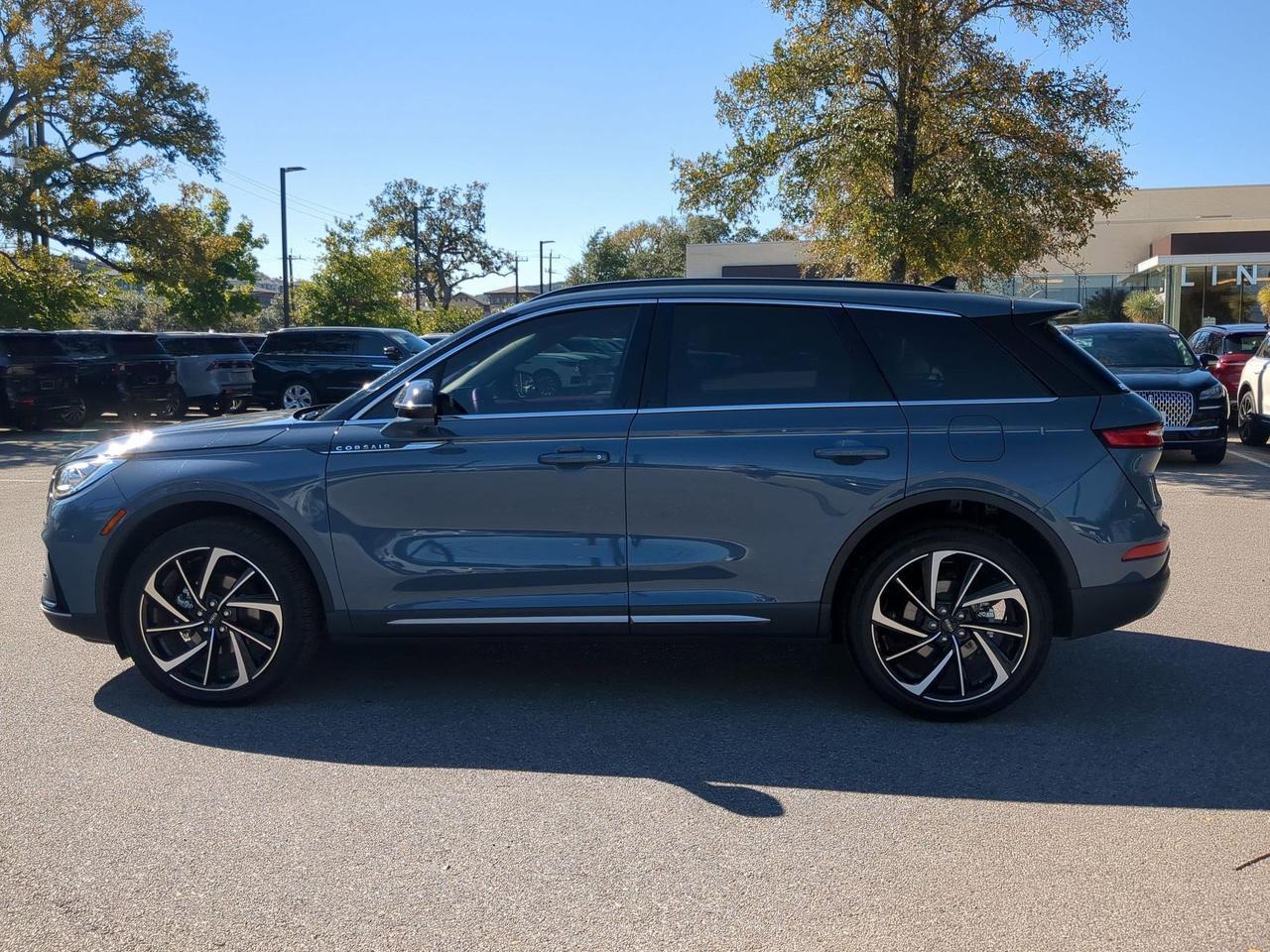 2025 Lincoln Corsair Reserve