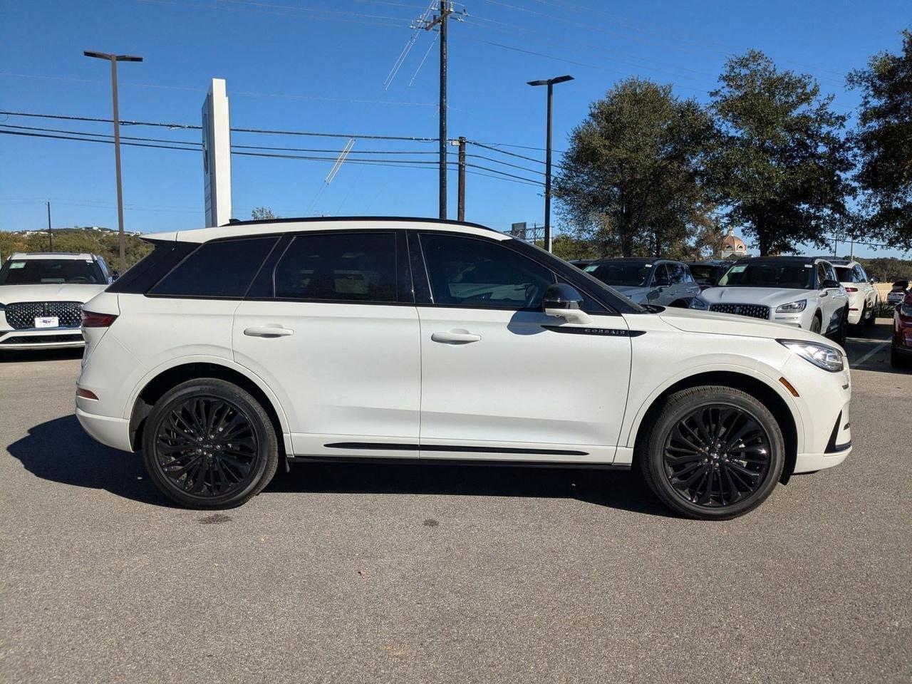 2025 Lincoln Corsair Reserve