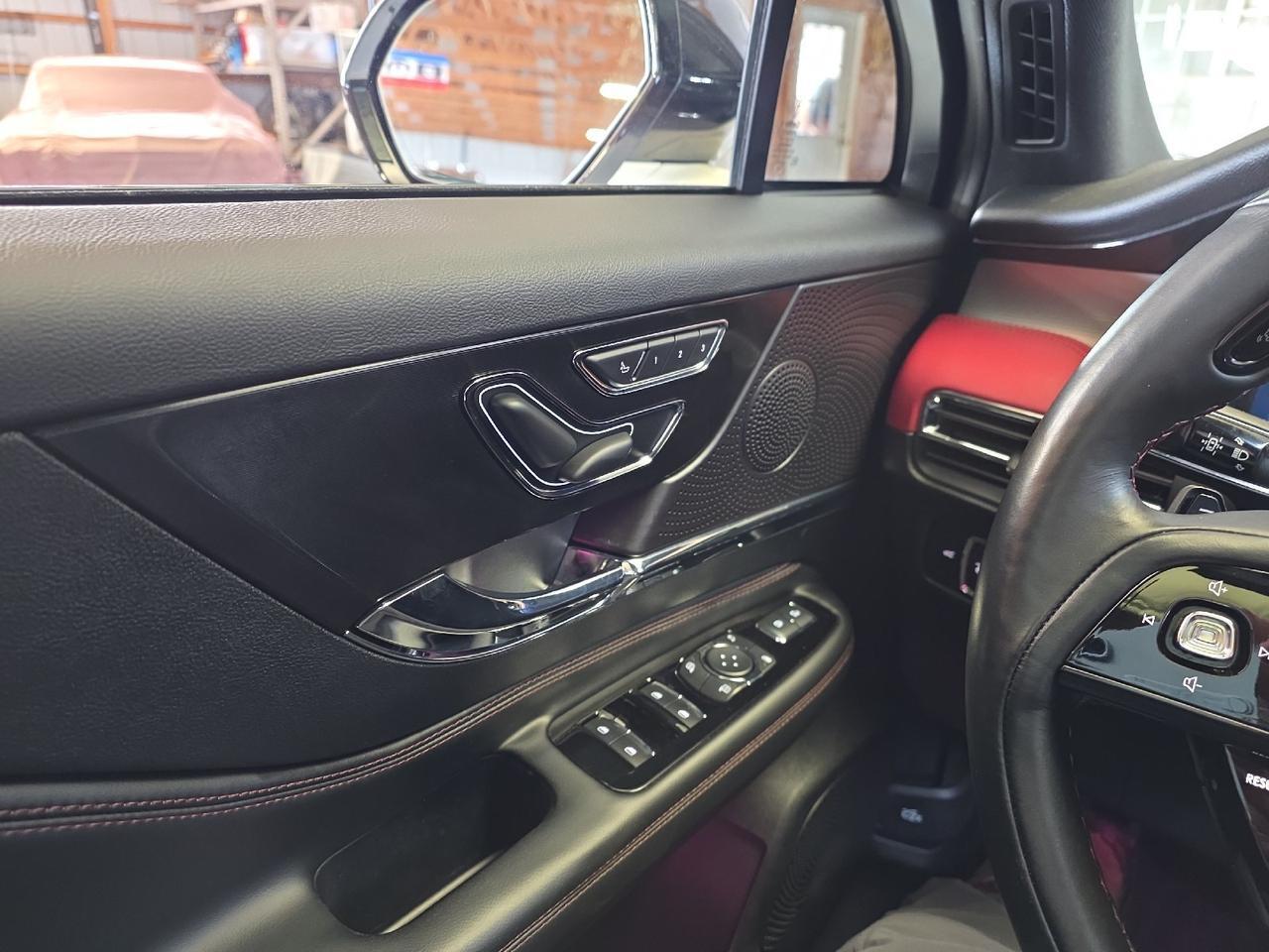 2025 Lincoln Corsair Reserve Sand Lake NY