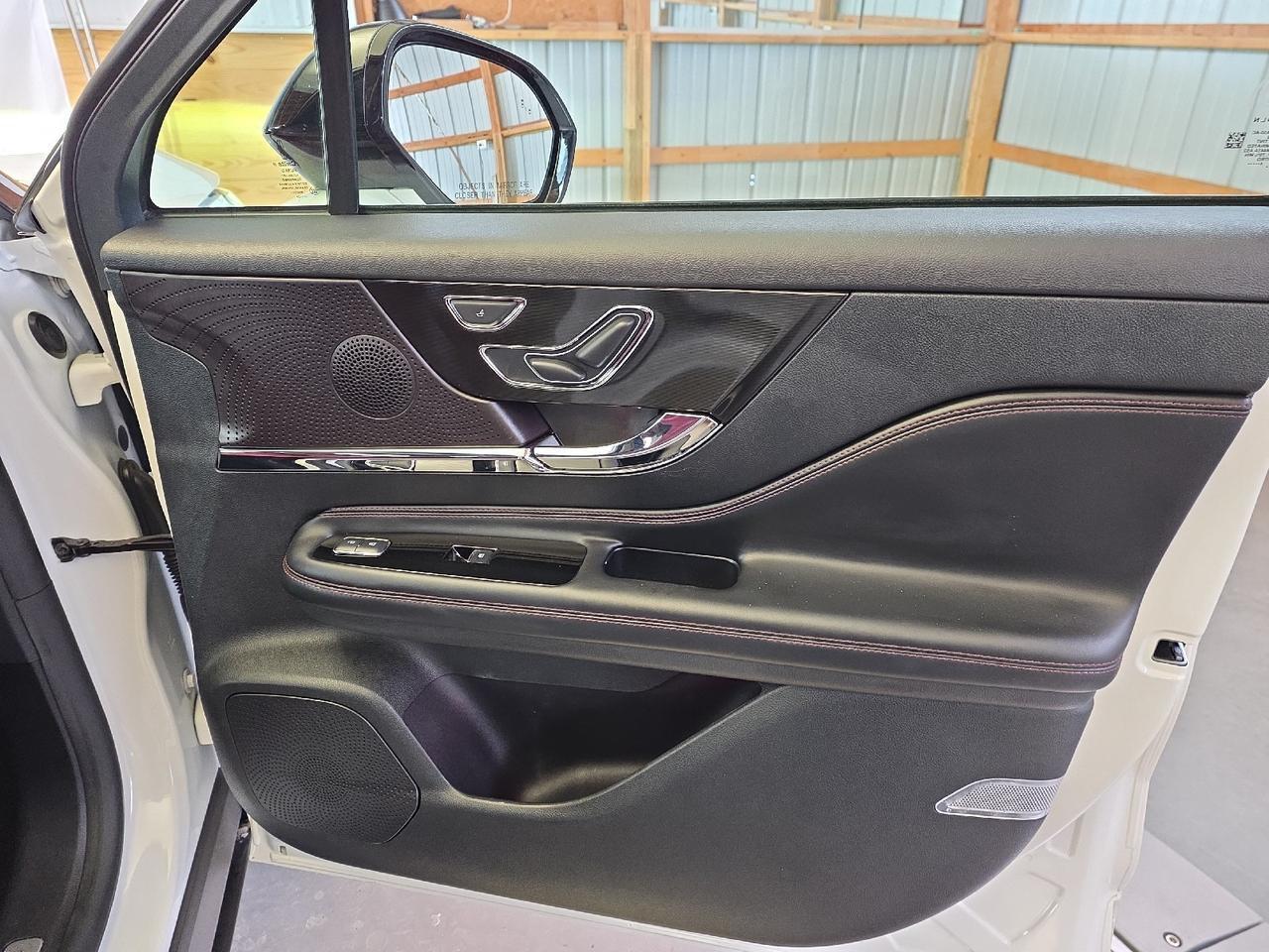 2025 Lincoln Corsair Reserve Sand Lake NY