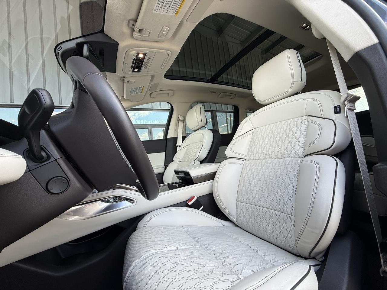 2025 Lincoln Nautilus Black Label Knoxville TN