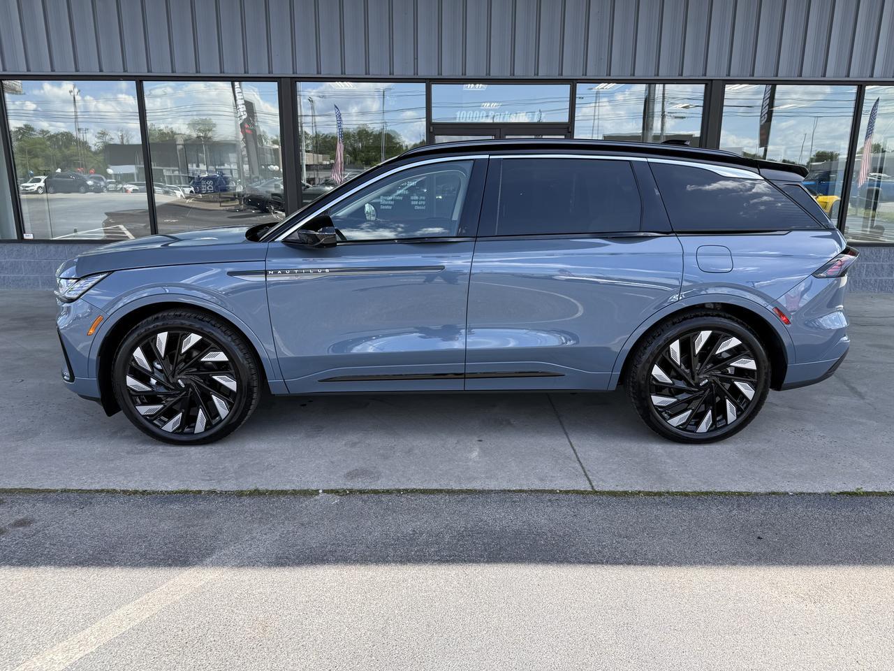 2025 Lincoln Nautilus Black Label Knoxville TN