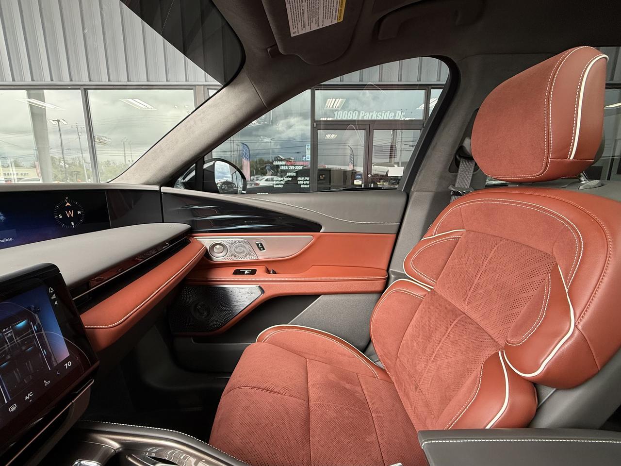 2025 Lincoln Nautilus Black Label Knoxville TN