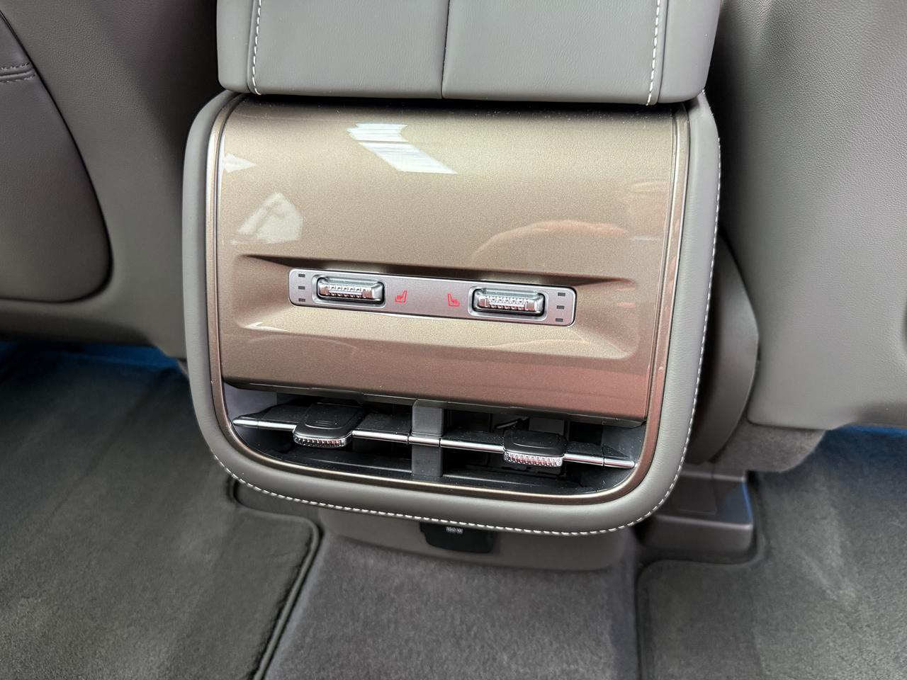 2025 Lincoln Nautilus Black Label Knoxville TN