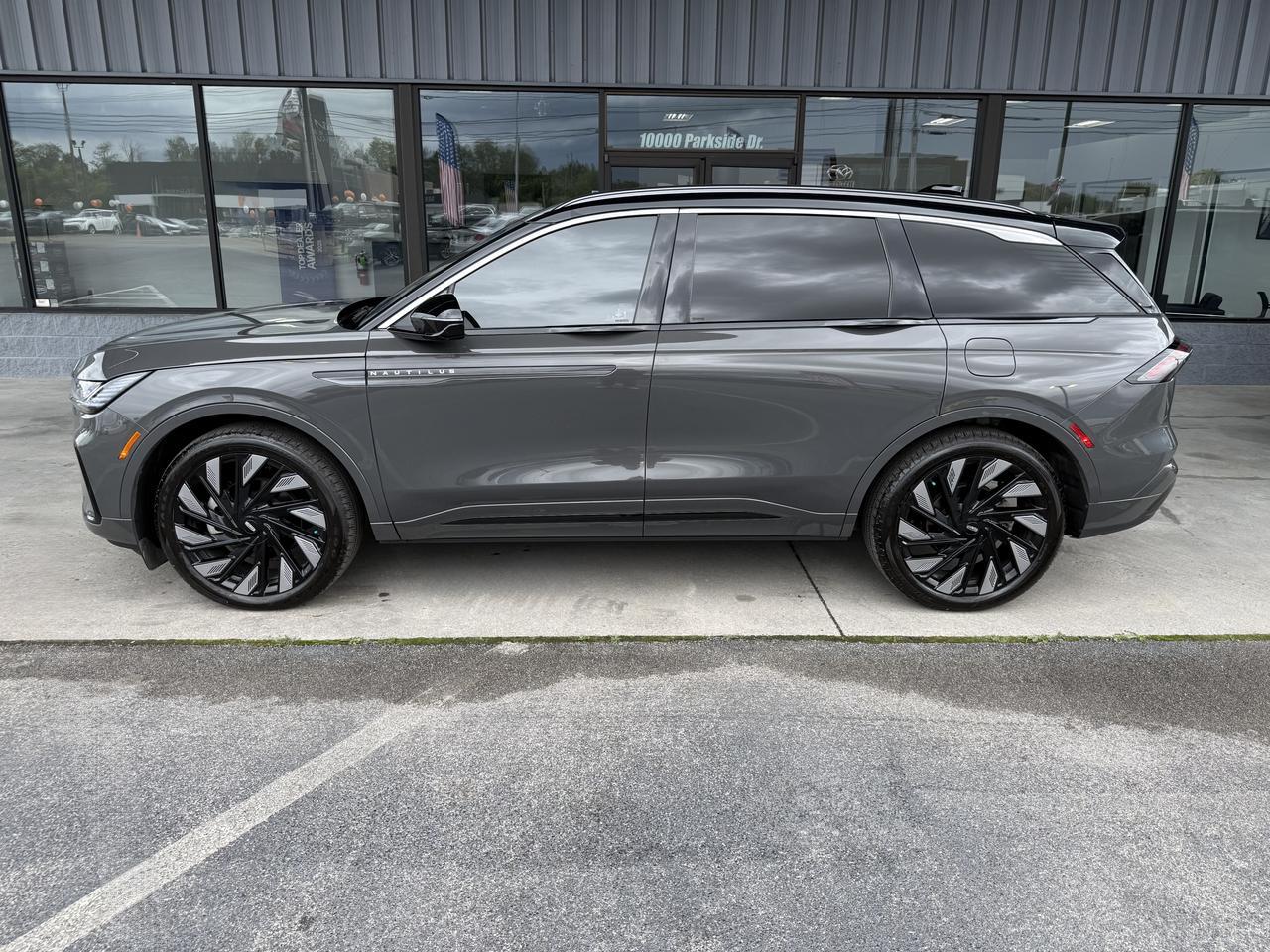 2025 Lincoln Nautilus Black Label Knoxville TN