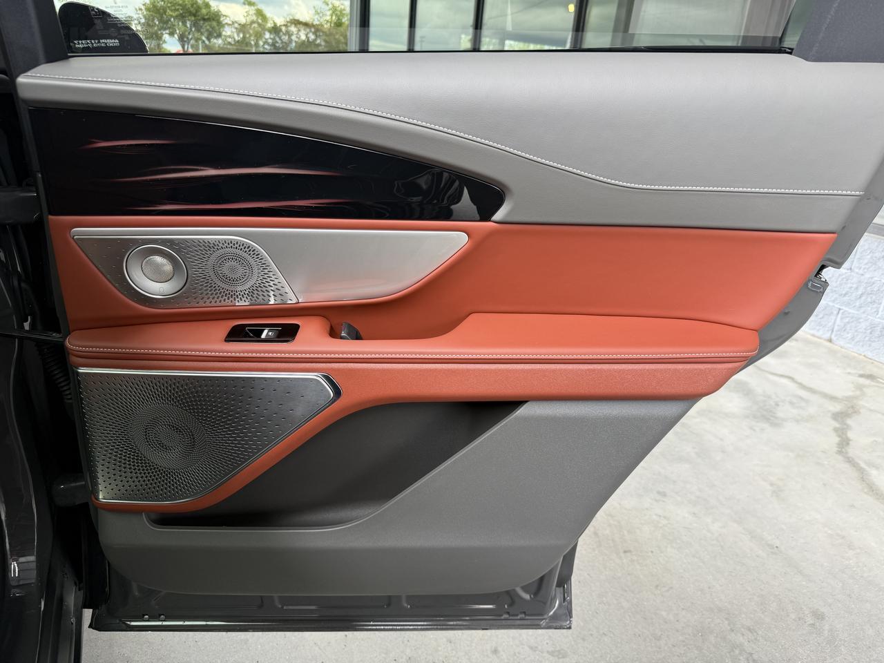 2025 Lincoln Nautilus Black Label Knoxville TN