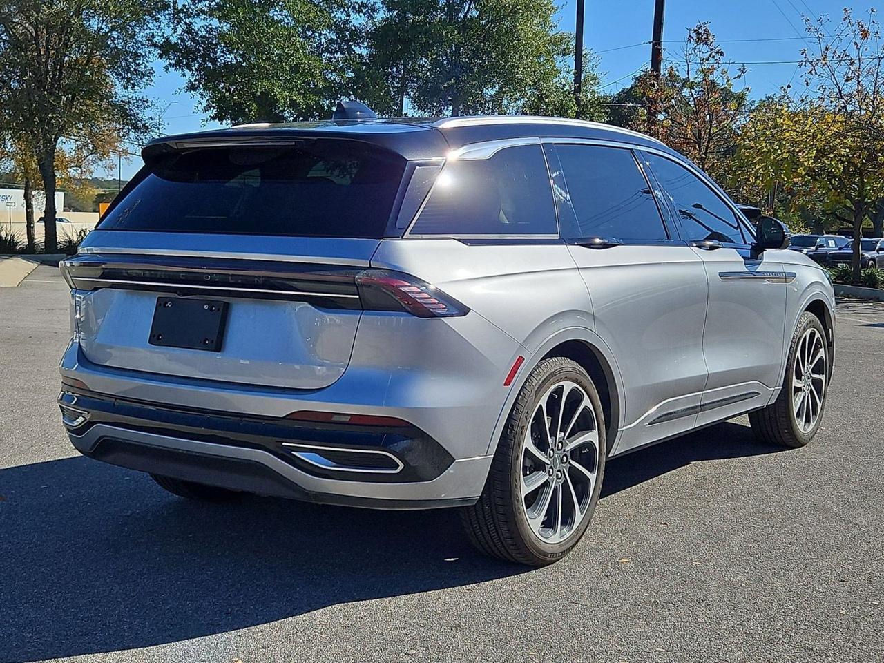 2025 Lincoln Nautilus Black Label