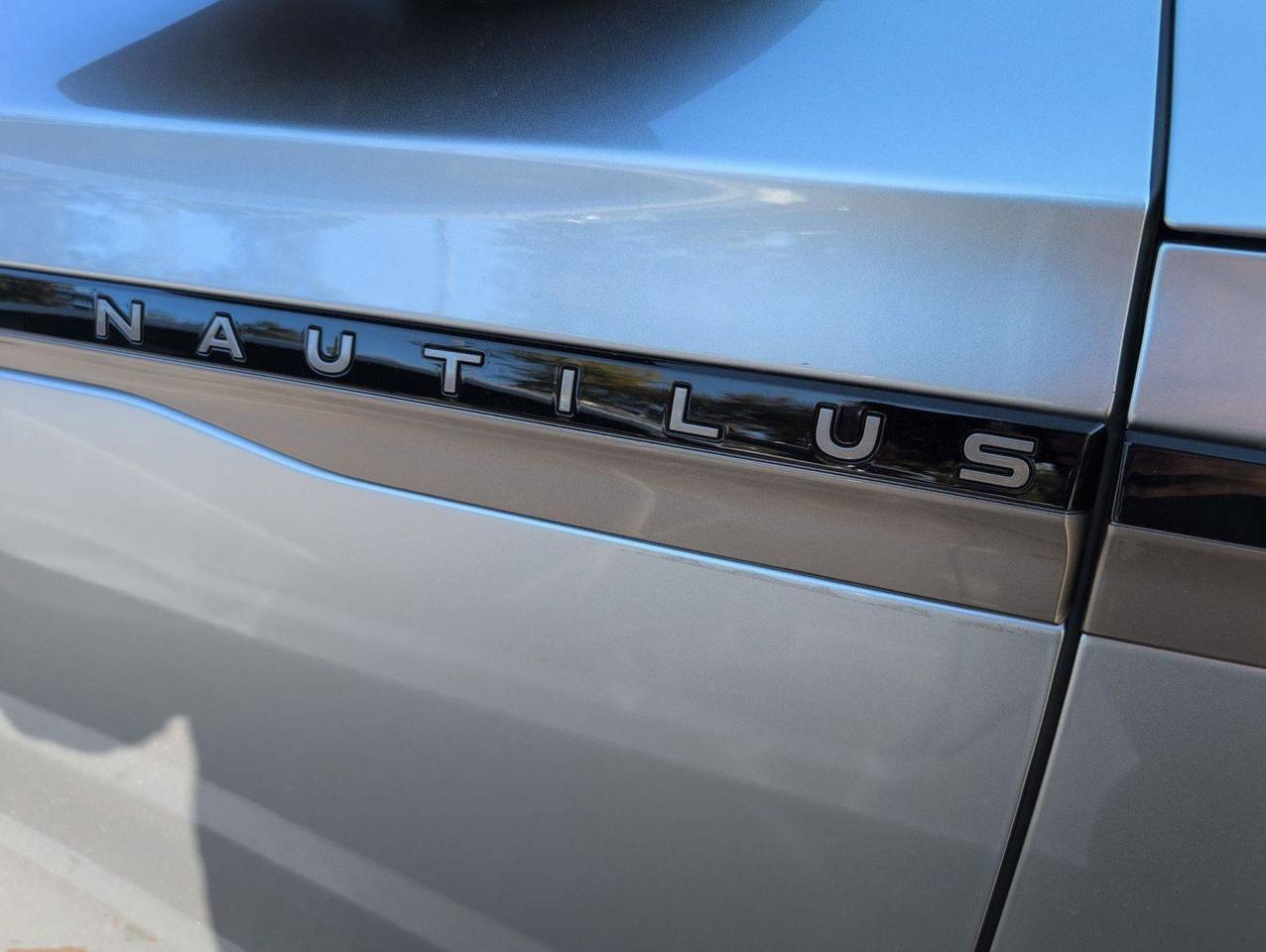 2025 Lincoln Nautilus Black Label