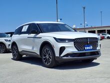 2025_Lincoln_Nautilus_Premiere_  TX