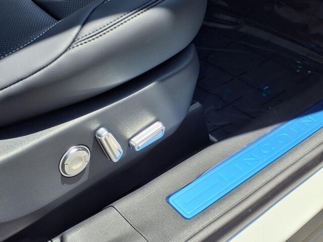 2025 Lincoln Nautilus Premiere  TX