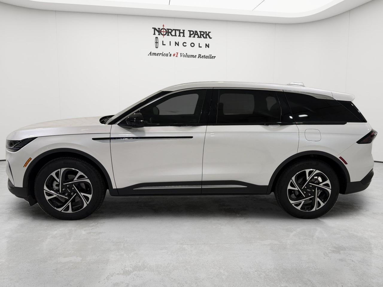 2025 Lincoln Nautilus Premiere