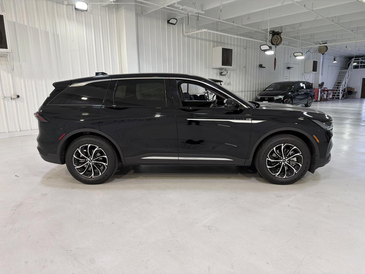 2025 Lincoln Nautilus Premiere San Antonio TX